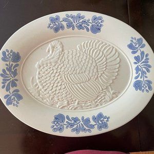 Pfaltzgraff  Yorktowne Turkey Platter NWOT